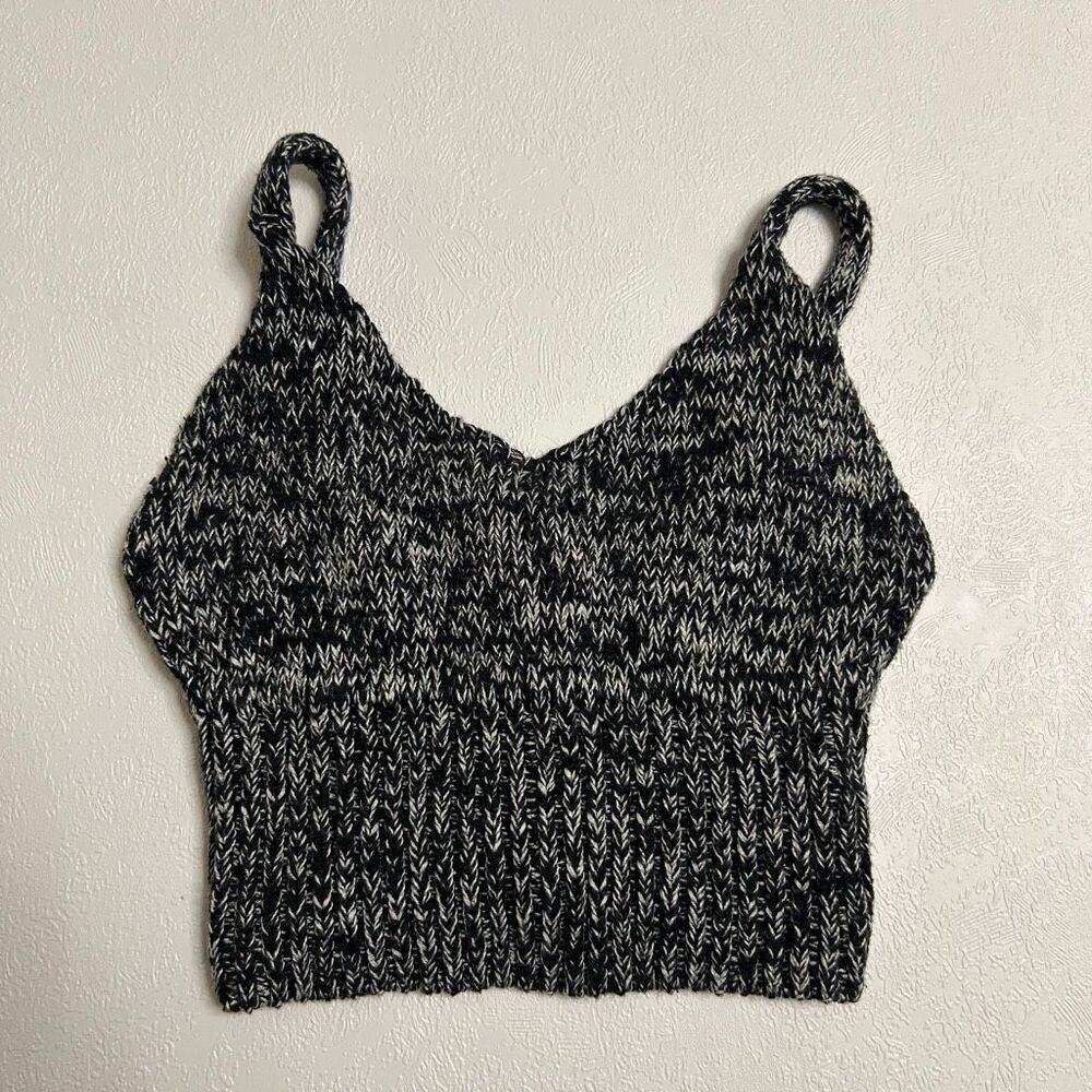 Pins and Needles Black White Knit Crop Top Sweater Tank Size Small